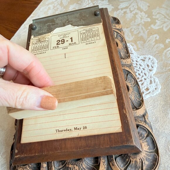 1936 Syroco Wood Brass Carved Desk Organizer Very Heavy - Picture 15 of 17